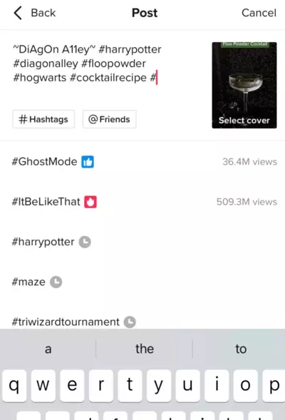 Use-hashtags-at-the-end-of-descriptions